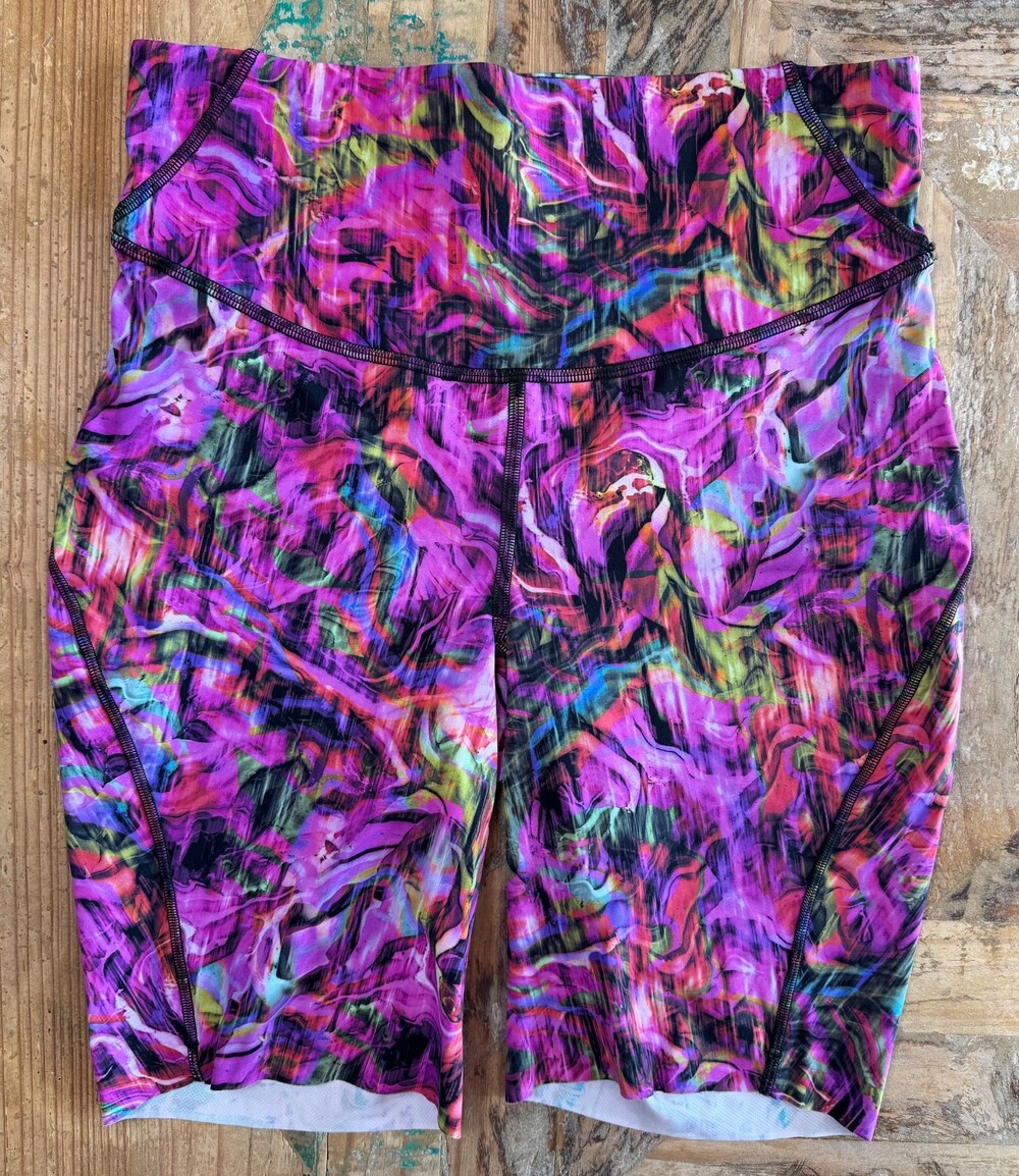Lululemon fast and free Nulux shorts 6 “Hyperflow Pink Multi” running Athleisure